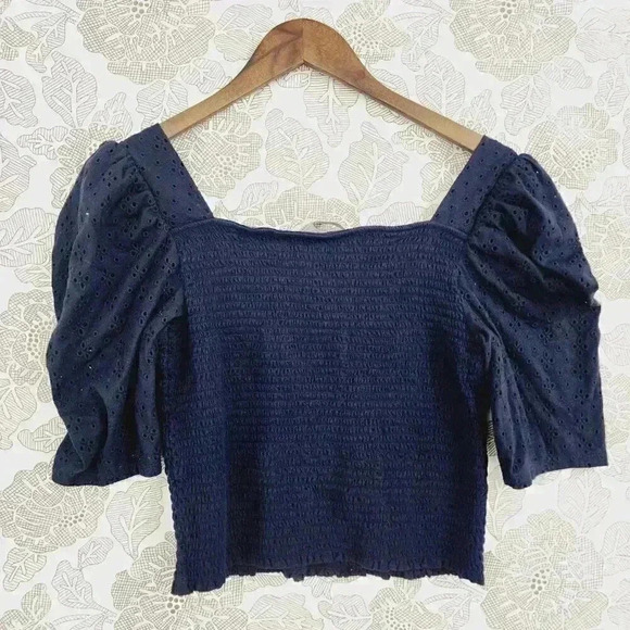 Loft Square neck Cut out Puff Sleeve Crop Top Women's M 1679 - Picture 2 of 7